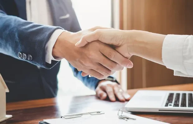 hand shake